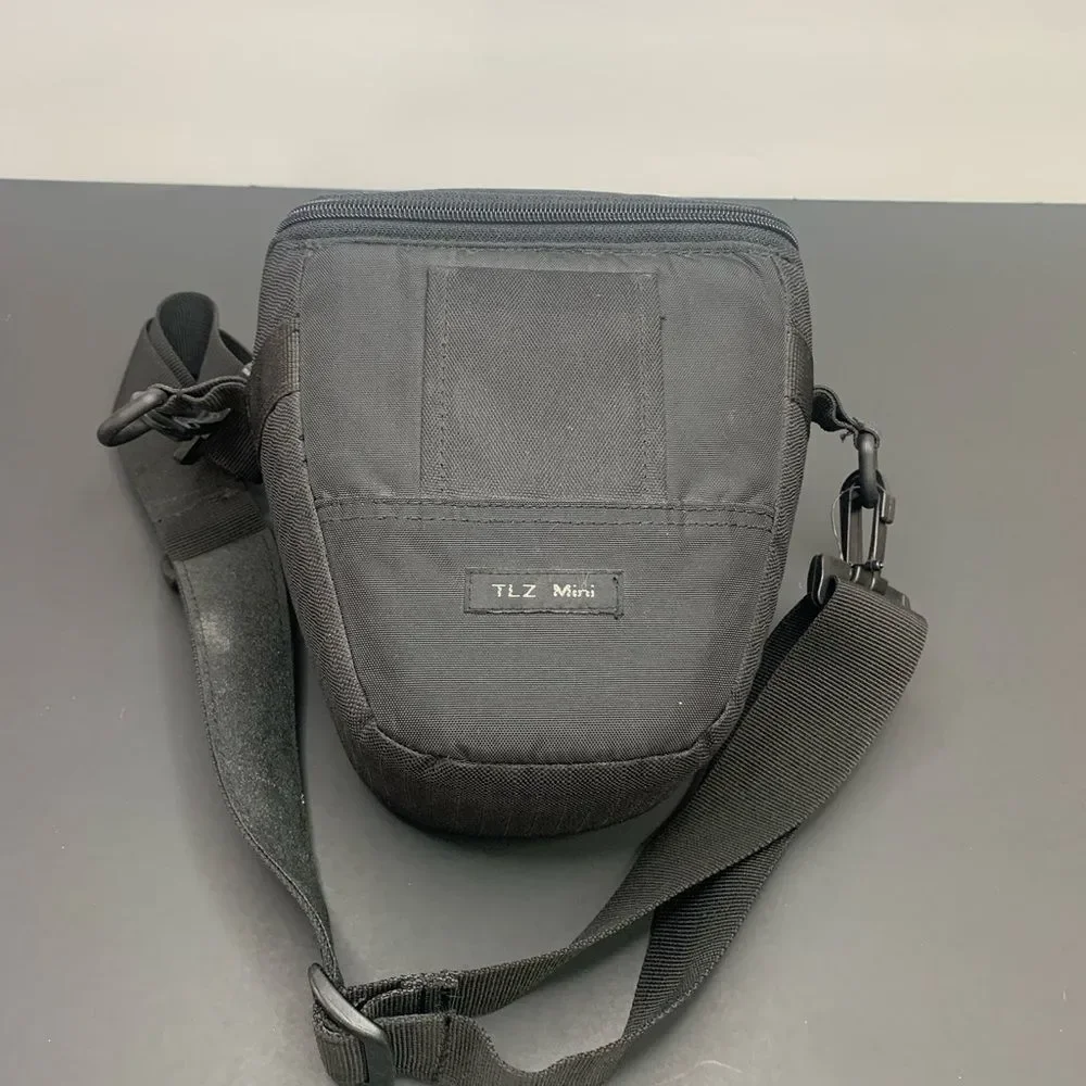 LOWE PRO MULTI USE CAMERA BAG